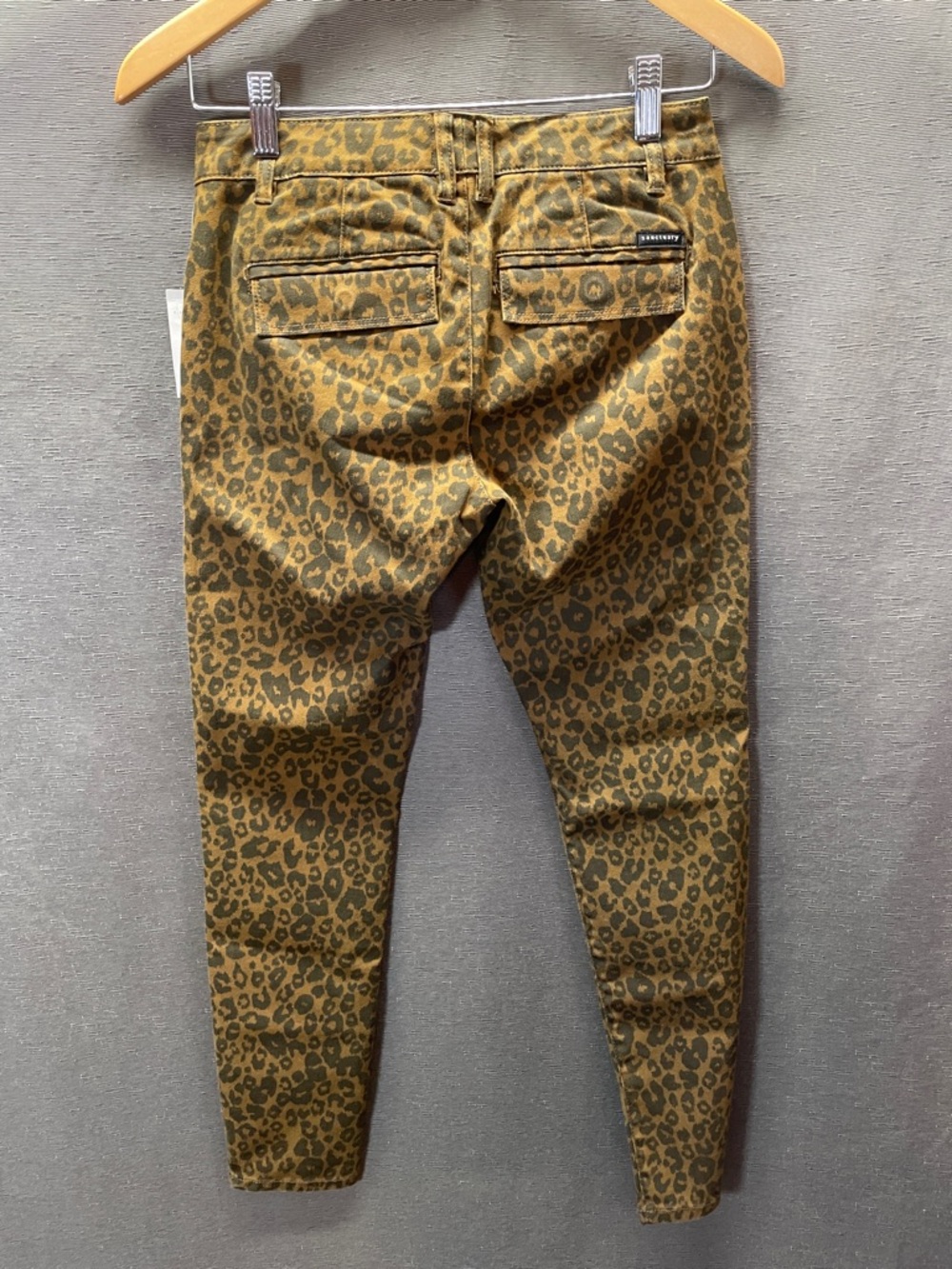 Sanctuary Standard Surplus Leopard Print Skinny Pants in Brown - Picture 9 of 10